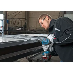 Bosch ProfessionalAkku-Bohrschrauber-Set GSR 18V-28 Professional 82-teiliges Zubehörset