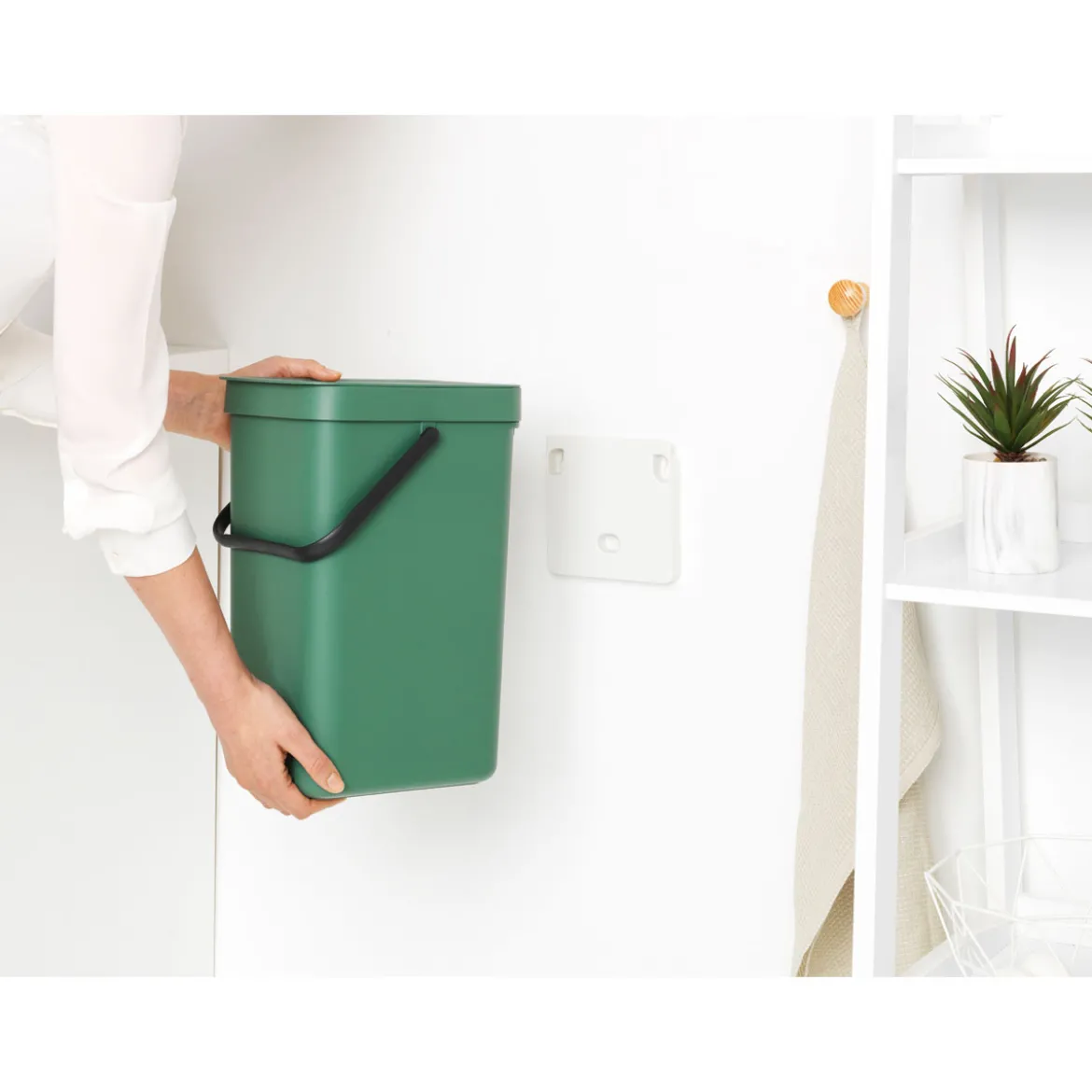 Brabantia Abfallbehälter 12 L Fire Green