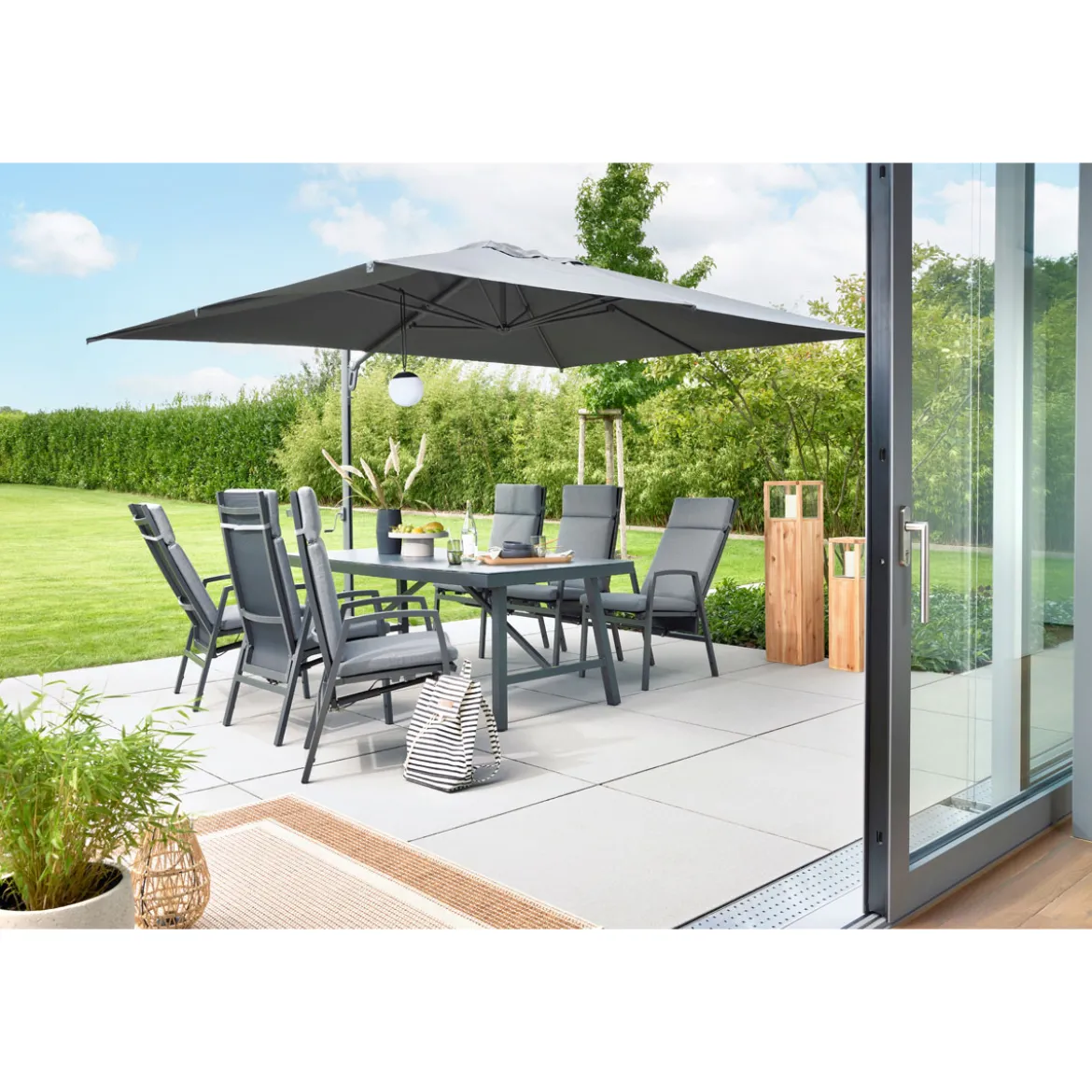 Flector Solar-Pendelleuchte Aurora inkl Akku 9 warmweiße LED