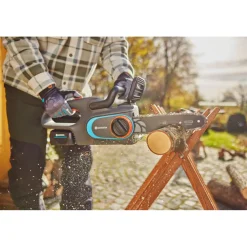 Gardena Akku-Kettensäge PowerSaw 250/18V Solo Akkubetriebene Kettensäge