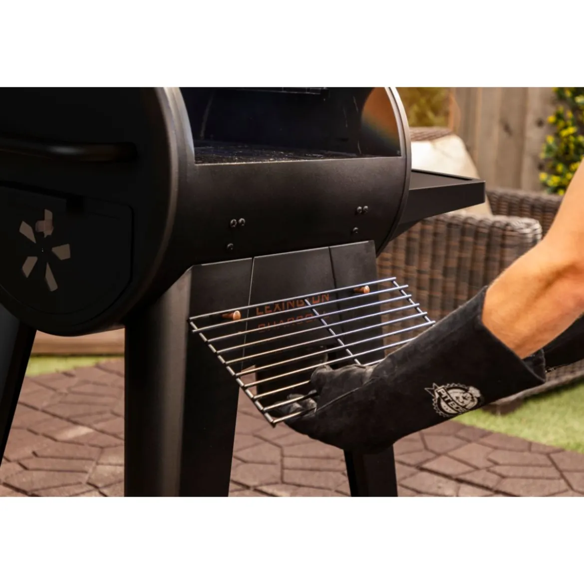 PB Lexingtion Charcoal Holzkohlegrill