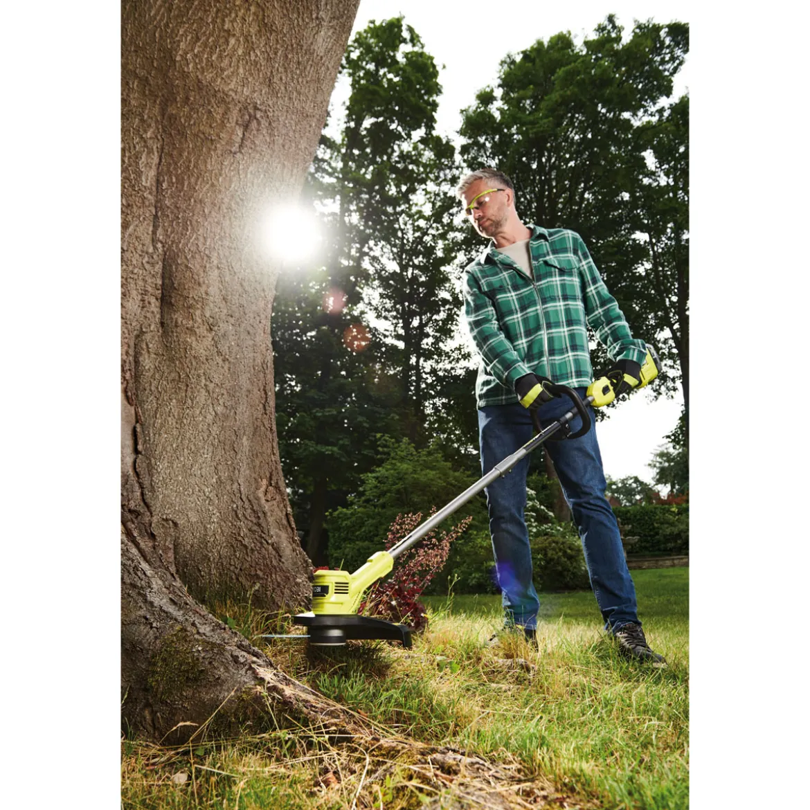 Ryobi18V Akku-Rasentrimmer RY18HTX33A-0 Schnittbreite 28/33 cm solo