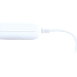 USB Ladeadapterverlaengerung 2,5m1xUSB-A 1xUSB-C weiss/grau